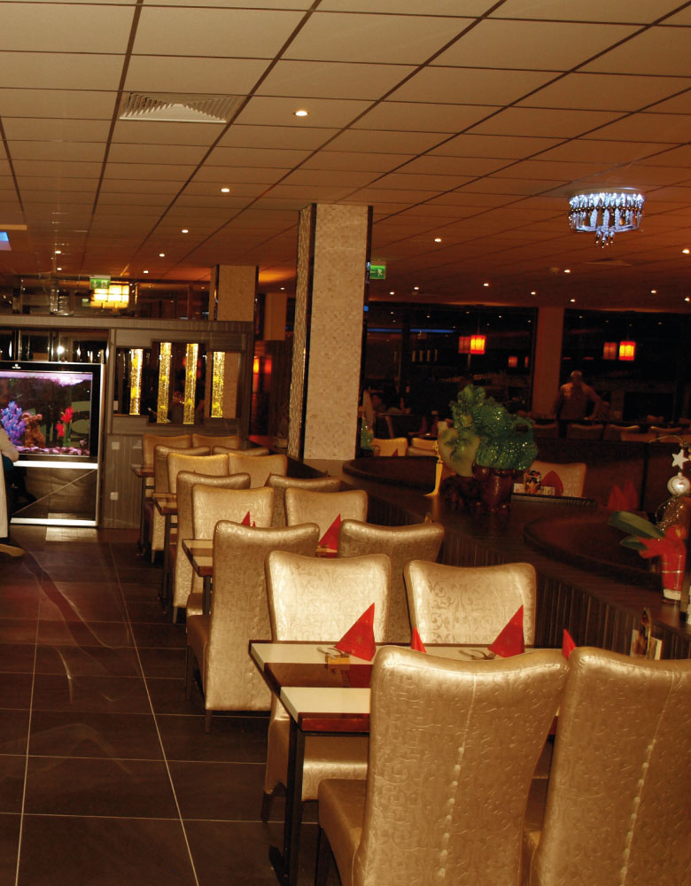 hyl_restaurant_1_780x1000